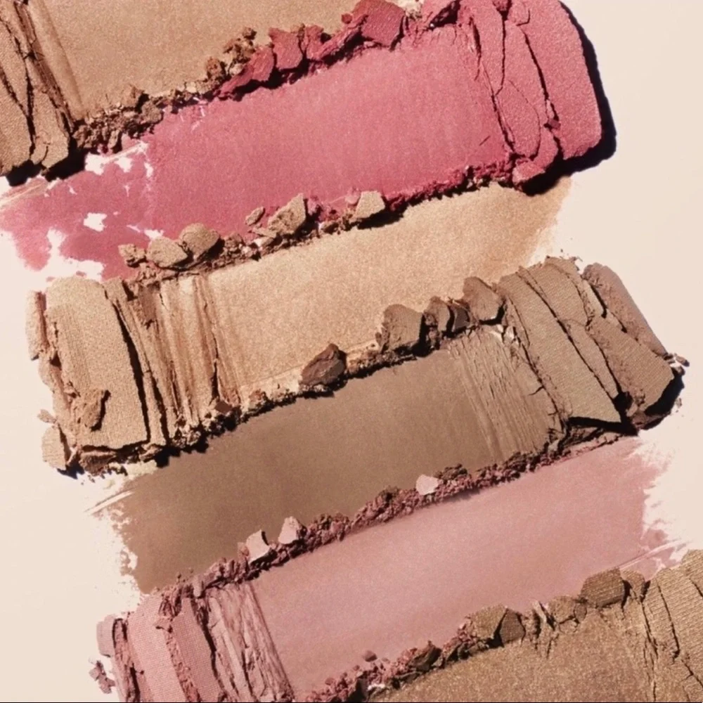 NEW Iconic London Blaze Chaser Face Palette